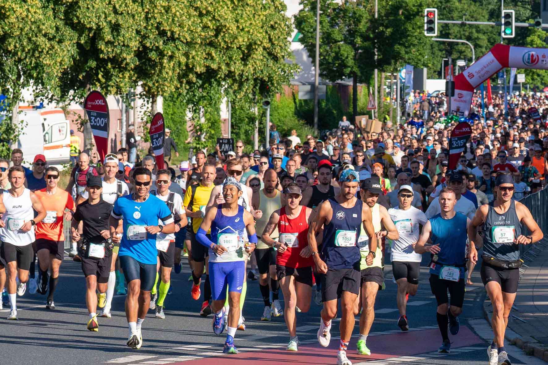 #nuernberg, #stadt, #fuerth, #marcuskoenig, #thomasjung, #oberbuergermeister, #originalregional, #sparkasse, #sparkassenuernberg, #sparkassefuerth, #metropolregionnuernberg, #metropolmarathon, #marathon, #marathonlauf, #sport, #sportveranstaltung, #brueckenbauen, #breitensport, #leistungssport, #halbmarathon, #volkslauf, #kinder, #jugendliche, #erwachsene,