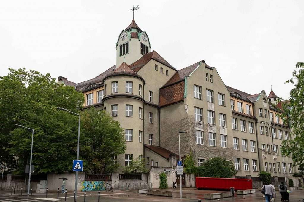 #nürnberg, #nuremberg, #stadt, #wbgnuernberg, #stiftung, #neubau, #mietwohnungen, #erneuerung, #abriss, #aufbau, #klimaziele, #wbg2000stiftung, #wohnbau, #Umweltfreundlich, #Wohnungen, #Vermietungen, #originalregional, #Holz, #Hybridhäuser, #ispfd, #Grundsteinlegung, #Einweihung, #richtschmaus, #Sanierung,