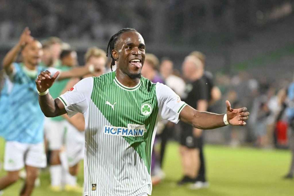 #Fussball, #Bundesliga, #DFL, #Liga2, #GreutherFürth, #sgf, #SportparkRonhof, #Kleeblatt, #HofmannPersonal, #BruderSpielwaren, #FrankenBrunnen, #GrünerBier, #RosicImmobilien, #simbadickiegroup, #Swietelsky, #WildPanda, #Fürth, #ball, #stadion, #zuschauer, #fans, #tor, #vielfaltgewinnt, #keinfanohnejob,