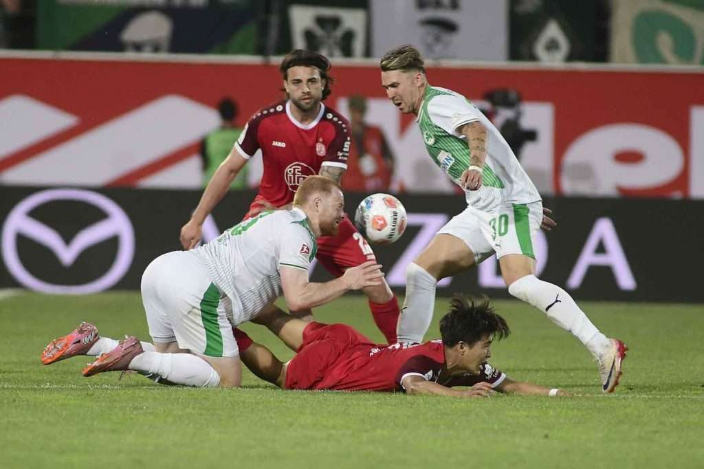#Fussball, #Bundesliga, #DFL, #Liga2, #GreutherFürth, #sgf, #SportparkRonhof, #Kleeblatt, #HofmannPersonal, #BruderSpielwaren, #FrankenBrunnen, #GrünerBier, #RosicImmobilien, #simbadickiegroup, #Swietelsky, #WildPanda, #Fürth, #ball, #stadion, #zuschauer, #fans, #tor, #vielfaltgewinnt, #keinfanohnejob,