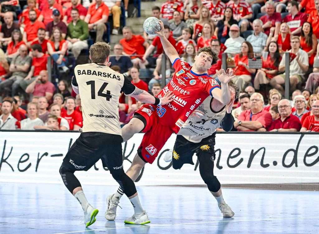 #Handballbundesliga, #LiquiMoly, #HCErlangen, #Handball, #HBL, #Nuremberg, #Erlangen, #ArenaNürnbergerVersicherung, #heitec, #Fackelmann, #Aichinger, #BarthHaas, #Bodin, #MaxBögl, #Bionorica, #Hemmersbach, #hlstudios, #HofmannPersonal, #LauerEuromovers, #Mauss, #pensionsolution, #Schultheiß, #SontowskiPartner, #Tucher, #Wild Panda, #hce, #ball, #tor, #zuschauer, #fans, #vielfaltgewinnt, #keinfanohnejob,