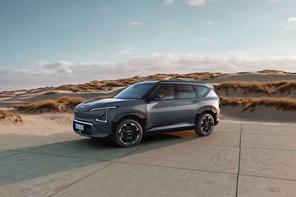 #Motor, #Automobil, #News, #ADAC, #AvD, #AutomobilclubvonDeutschland, #Mobilität, #Autofahrer, #Motorradfahrer, #Industrie, #Hersteller, #Zulieferer, #Technologien, #Abarth, #AlfaRomeo, #Audi, #BMW, #BMWMotorrad, #Carthago, #Continental, #Daimler, #Dethleffs, #Fiat, #Hankook, #Hyundai, #Jeep, #KIA, #KnausTabbert, #LaStrada, #Lorinser, #Mazda, #MercedesBenz, #Mini, #Mitsubishi, #Morelo, #Nissan, #Porsche, #Seat, #smart, #Volkswagen, #Volvo, #porschemuseum,