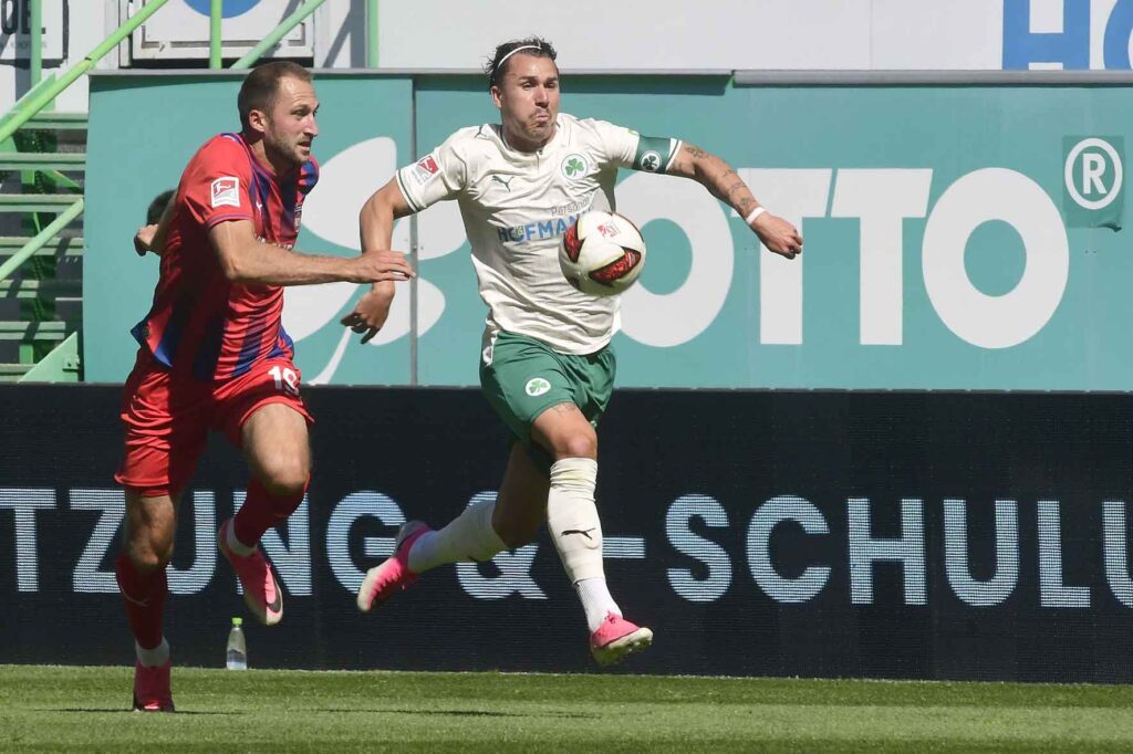#Fussball, #Bundesliga, #DFL, #Liga2, #GreutherFürth, #sgf, #SportparkRonhof, #Kleeblatt, #HofmannPersonal, #BruderSpielwaren, #FrankenBrunnen, #GrünerBier, #RosicImmobilien, #simbadickiegroup, #Swietelsky, #WildPanda, #Fürth, #ball, #stadion, #zuschauer, #fans, #tor, #vielfaltgewinnt, #keinfanohnejob,