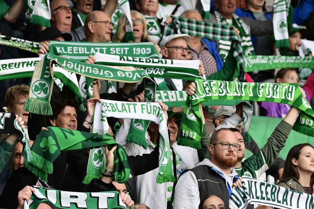 #Fussball, #Bundesliga, #DFL, #Liga2, #GreutherFürth, #sgf, #SportparkRonhof, #Kleeblatt, #HofmannPersonal, #BruderSpielwaren, #FrankenBrunnen, #GrünerBier, #RosicImmobilien, #simbadickiegroup, #Swietelsky, #WildPanda, #Fürth, #ball, #stadion, #zuschauer, #fans, #tor, #vielfaltgewinnt, #keinfanohnejob,