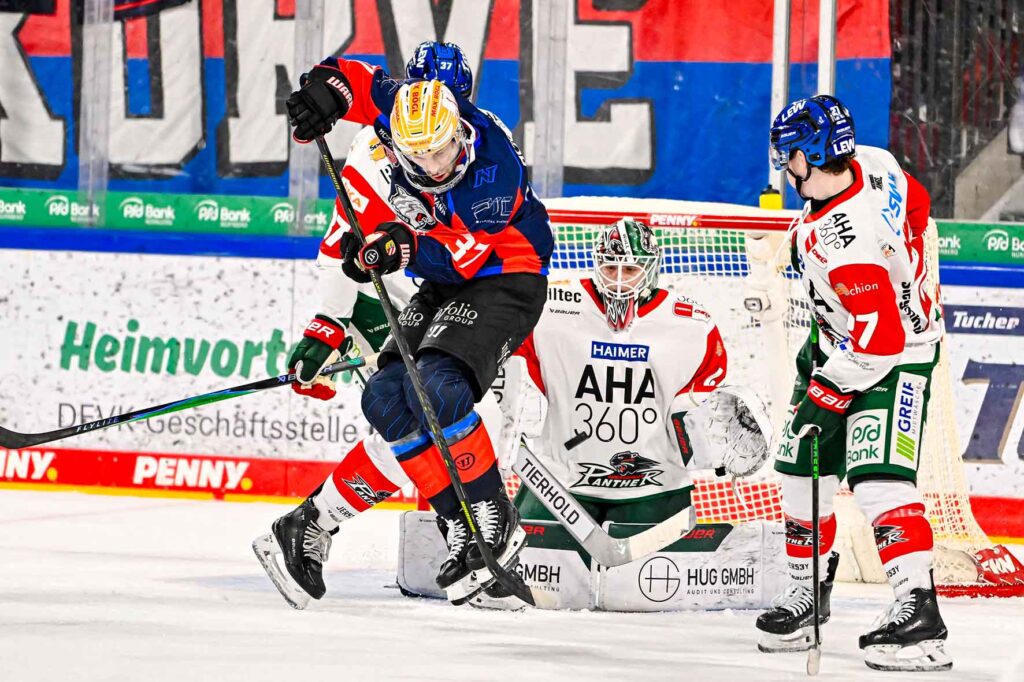 #del, #eishockey, #nit, #nuernbergicetigers, #icetigers, #puck, #pucki, #maskottchen, #nuernberg, #arena, #tor, #zuschauer, #fans, #hofmannpersonal, #vielfaltgewinnt, #keinfanohnejob, #bodin, #nergie, #wbgnuernberg, #martinroth, #liebichpartner,