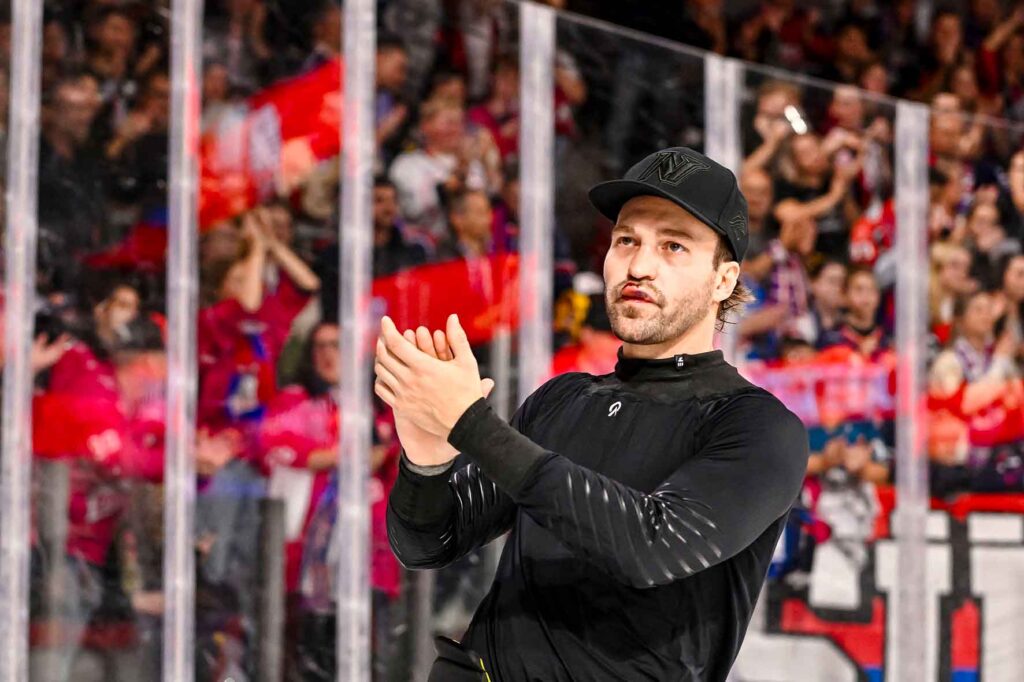 #del, #eishockey, #nit, #nuernbergicetigers, #icetigers, #puck, #pucki, #maskottchen, #nuernberg, #arena, #tor, #zuschauer, #fans, #hofmannpersonal, #vielfaltgewinnt, #keinfanohnejob, #bodin, #nergie, #wbgnuernberg, #martinroth, #liebichpartner,