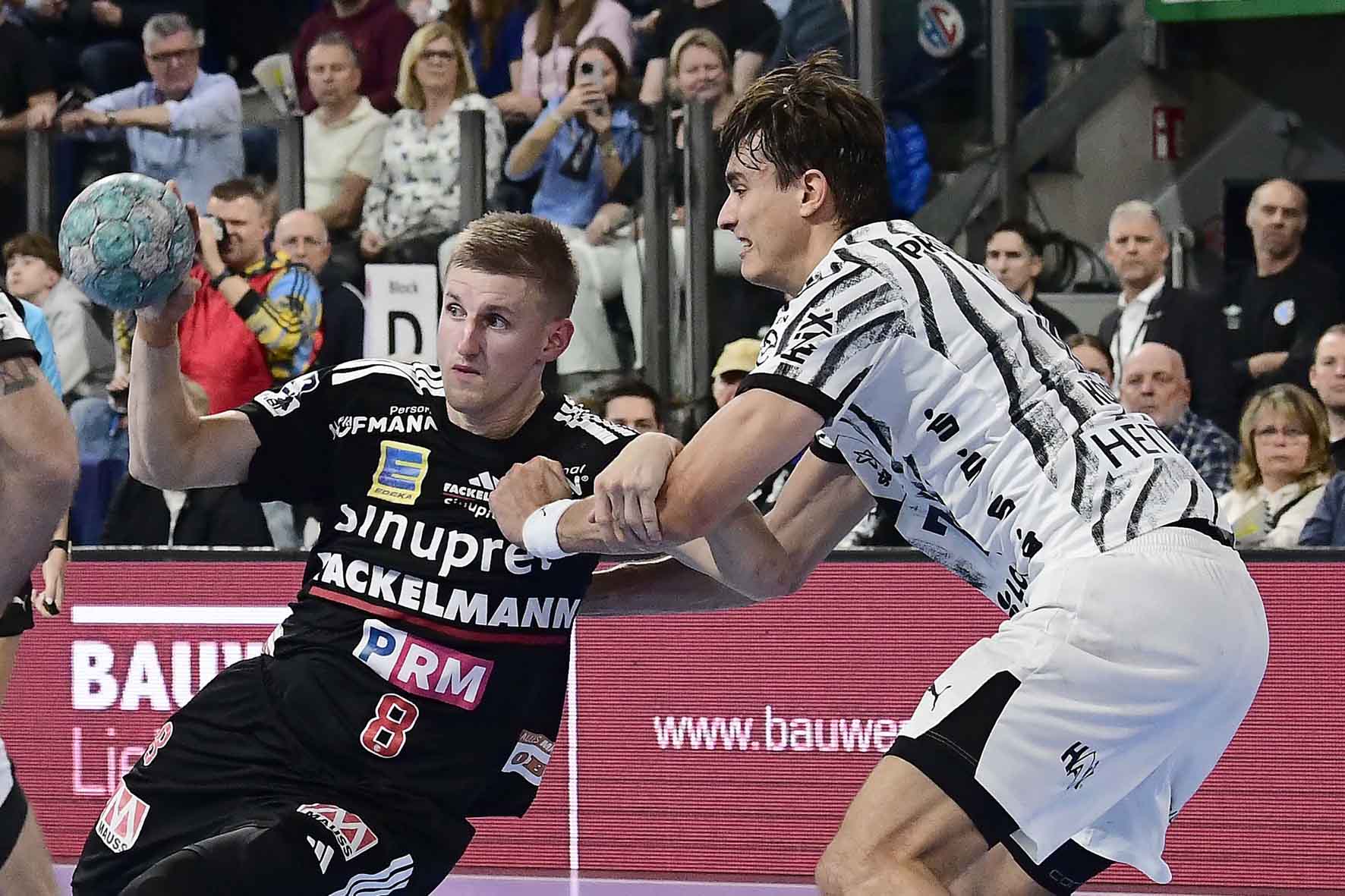 #Handballbundesliga, #LiquiMoly, #HCErlangen, #Handball, #HBL, #Nuremberg, #Erlangen, #heitec, #Fackelmann, #Aichinger, #BarthHaas, #Bodin, #Bionorica, #Hemmersbach, #hlstudios, #HofmannPersonal, #Mauss, #pensionsolution, #SontowskiPartner, #Wild Panda, #hce, #ball, #tor, #zuschauer, #fans, #vielfaltgewinnt, #keinfanohnejob,
