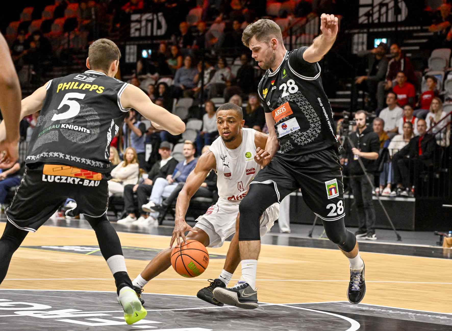 #bbl, #basketball, #proa, #nuernbergfalcons, #nuernberg, #falcons, #nbc, #kiametropolarena, #sparkassenuernberg, #nergie, #wbgnuernberg, #hofmannpersonal, #barmerliga, #nuebasketball, #vielfaltgewinnt, #keinfanohnejob, #norisblockers,