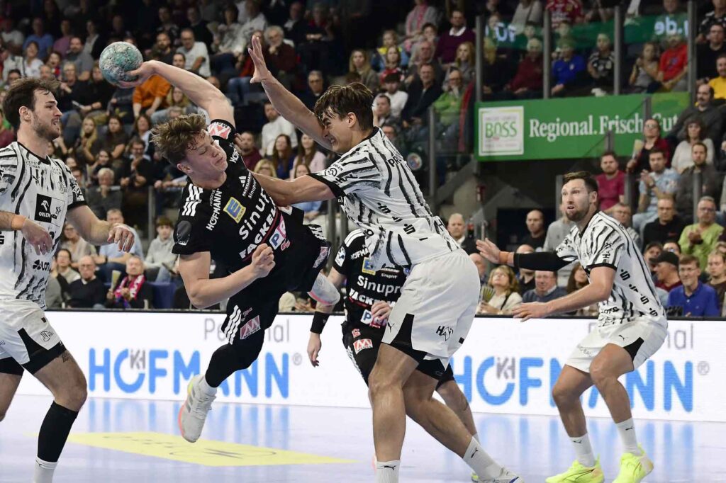 #Handballbundesliga, #LiquiMoly, #HCErlangen, #Handball, #HBL, #Nuremberg, #Erlangen, #heitec, #Fackelmann, #Aichinger, #BarthHaas, #Bodin, #Bionorica, #Hemmersbach, #hlstudios, #HofmannPersonal, #Mauss, #pensionsolution, #SontowskiPartner, #Wild Panda, #hce, #ball, #tor, #zuschauer, #fans, #vielfaltgewinnt, #keinfanohnejob,