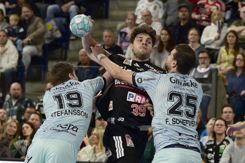#Handballbundesliga, #LiquiMoly, #HCErlangen, #Handball, #HBL, #Nuremberg, #Erlangen, #ArenaNürnbergerVersicherung, #heitec, #Fackelmann, #Aichinger, #BarthHaas, #Bodin, #MaxBögl, #Bionorica, #Hemmersbach, #hlstudios, #HofmannPersonal, #LauerEuromovers, #Mauss, #pensionsolution, #Schultheiß, #SontowskiPartner, #Tucher, #Wild Panda, #hce, #ball, #tor, #zuschauer, #fans, #vielfaltgewinnt, #keinfanohnejob,