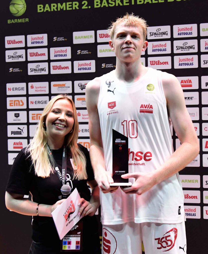 #bbl, #basketball, #proa, #nuernbergfalcons, #nuernberg, #falcons, #nbc, #kiametropolarena, #sparkassenuernberg, #nergie, #wbgnuernberg, #hofmannpersonal, #barmerliga, #nuebasketball, #vielfaltgewinnt, #keinfanohnejob, #norisblockers, #martinroth, #liebichpartner,