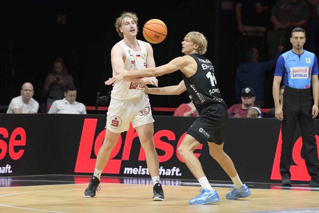 #bbl, #basketball, #proa, #nuernbergfalcons, #nuernberg, #falcons, #nbc, #kiametropolarena, #sparkassenuernberg, #nergie, #wbgnuernberg, #hofmannpersonal, #barmerliga, #nuebasketball, #vielfaltgewinnt, #keinfanohnejob, #norisblockers,