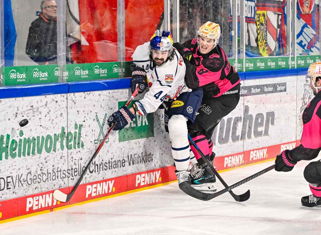 #del, #eishockey, #nit, #nuernbergicetigers, #icetigers, #puck, #pucki, #maskottchen, #nuernberg, #arena, #tor, #zuschauer, #fans, #hofmannpersonal, #vielfaltgewinnt, #keinfanohnejob, #bodin, #nergie, #wbgnuernberg, #martinroth, #liebichpartner,