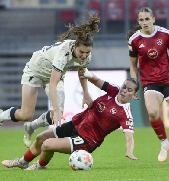 #Fußball, #Liga1, #Bundesliga, #DFL, #DFB, #Nürnberg, #1fcn, #fcn, #damen, #frauen, #Stadion, #MaxMorlockStadion, #Ball, #Sport, #Fans, #Jubel, #Torjubel, #Fahnen, #Fanblock, #Faszination, #Action, #Zweikampf, #Schiedsrichter, #Linienrichter, #SparkasseNürnberg, #NErgie, #Zuschauer, #fussball,