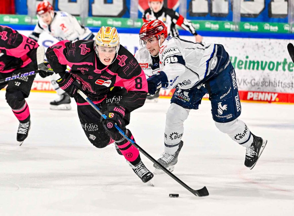 #del, #eishockey, #nit, #nuernbergicetigers, #icetigers, #puck, #pucki, #maskottchen, #nuernberg, #arena, #tor, #zuschauer, #fans, #hofmannpersonal, #vielfaltgewinnt, #keinfanohnejob, #bodin, #nergie, #wbgnuernberg, #martinroth, #liebichpartner,