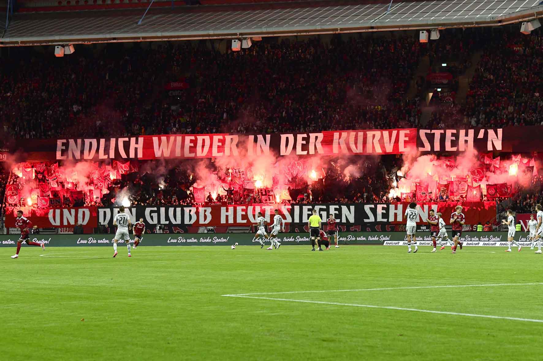 #Fußball, #Liga2, #Bundesliga, #DFL, #DFB, #Nürnberg, #1FCNürnberg, #1fcn, #fcn, #Club, #ClubHaus, #Stadion, #MaxMorlockStadion, #Fußball, #Ball, #Sport, #Fans, #Torjubel, #Ausschreitung, #Pyrotechnik, #Fahnen, #Fanblock, #Ultras, #Faszination, #Action, #Zweikampf, #Schiedsrichter, #Linienrichter, #FrankenBrunnen, #NErgie, #SparkasseNürnberg, #KupferMetzgermarkt, #Freizeit, #Familie, #Zuschauer, #MaxMorlock, #Spielräume, #Stolperstein, #JenöKonradCup, #dielegendelebt, #HandwerkerClub, #Handwerkerazubimesse, #azubimesse, #erstklaessleraktion, #126Jahre, #Jubiläum,