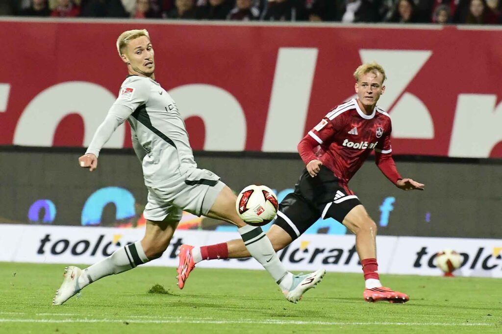 #Fußball, #Liga2, #Bundesliga, #DFL, #DFB, #Nürnberg, #1FCNürnberg, #1fcn, #fcn, #Club, #ClubHaus, #Stadion, #MaxMorlockStadion, #Fußball, #Ball, #Sport, #Fans, #Torjubel, #Ausschreitung, #Pyrotechnik, #Fahnen, #Fanblock, #Ultras, #Faszination, #Action, #Zweikampf, #Schiedsrichter, #Linienrichter, #FrankenBrunnen, #NErgie, #SparkasseNürnberg, #KupferMetzgermarkt, #Freizeit, #Familie, #Zuschauer, #MaxMorlock, #Spielräume, #Stolperstein, #JenöKonradCup, #dielegendelebt, #HandwerkerClub, #Handwerkerazubimesse, #azubimesse, #erstklaessleraktion, #126Jahre, #Jubiläum,