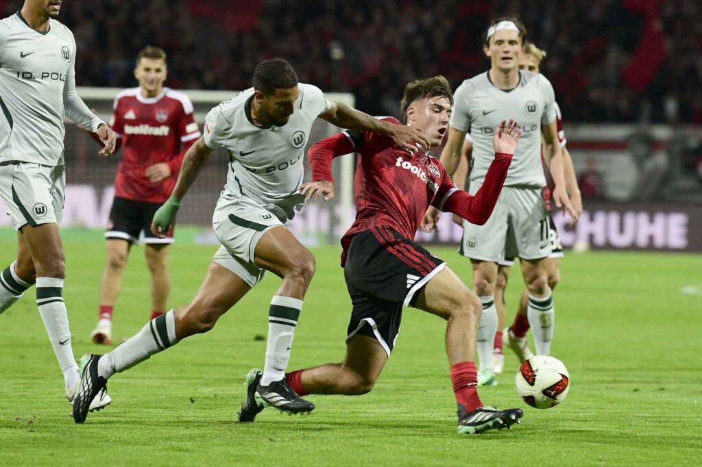 #Fußball, #Liga2, #Bundesliga, #DFL, #DFB, #Nürnberg, #1FCNürnberg, #1fcn, #fcn, #Club, #ClubHaus, #Stadion, #MaxMorlockStadion, #Fußball, #Ball, #Sport, #Fans, #Torjubel, #Ausschreitung, #Pyrotechnik, #Fahnen, #Fanblock, #Ultras, #Faszination, #Action, #Zweikampf, #Schiedsrichter, #Linienrichter, #FrankenBrunnen, #NErgie, #SparkasseNürnberg, #KupferMetzgermarkt, #Freizeit, #Familie, #Zuschauer, #MaxMorlock, #Spielräume, #Stolperstein, #JenöKonradCup, #dielegendelebt, #HandwerkerClub, #Handwerkerazubimesse, #azubimesse, #erstklaessleraktion, #126Jahre, #Jubiläum,