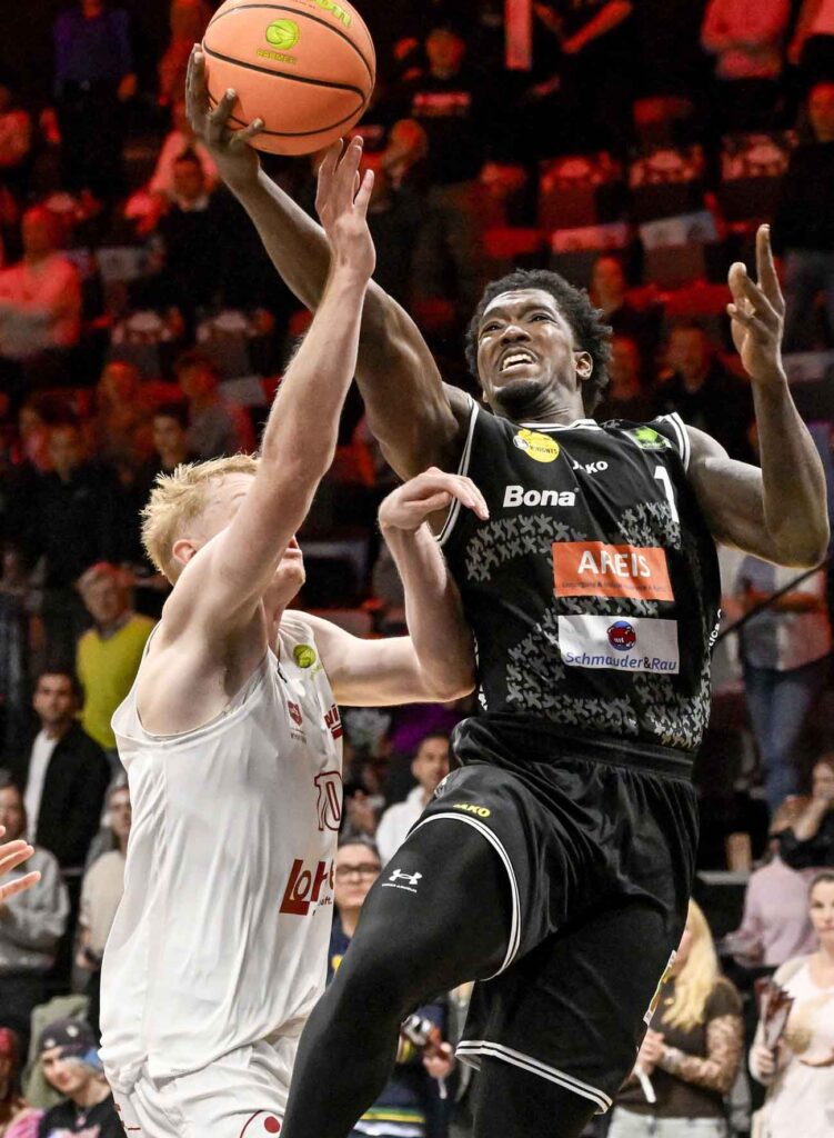 #bbl, #basketball, #proa, #nuernbergfalcons, #nuernberg, #falcons, #nbc, #kiametropolarena, #sparkassenuernberg, #nergie, #wbgnuernberg, #hofmannpersonal, #barmerliga, #nuebasketball, #vielfaltgewinnt, #keinfanohnejob, #norisblockers,